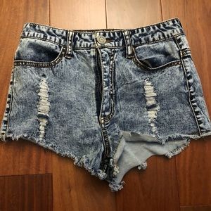 Almost Famous shorts